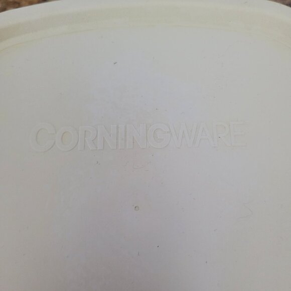 Corning Ware Solid White A-1-B Casserole w/Plastic Lid (A-1-PC) 1 Quart EUC - Picture 4 of 8